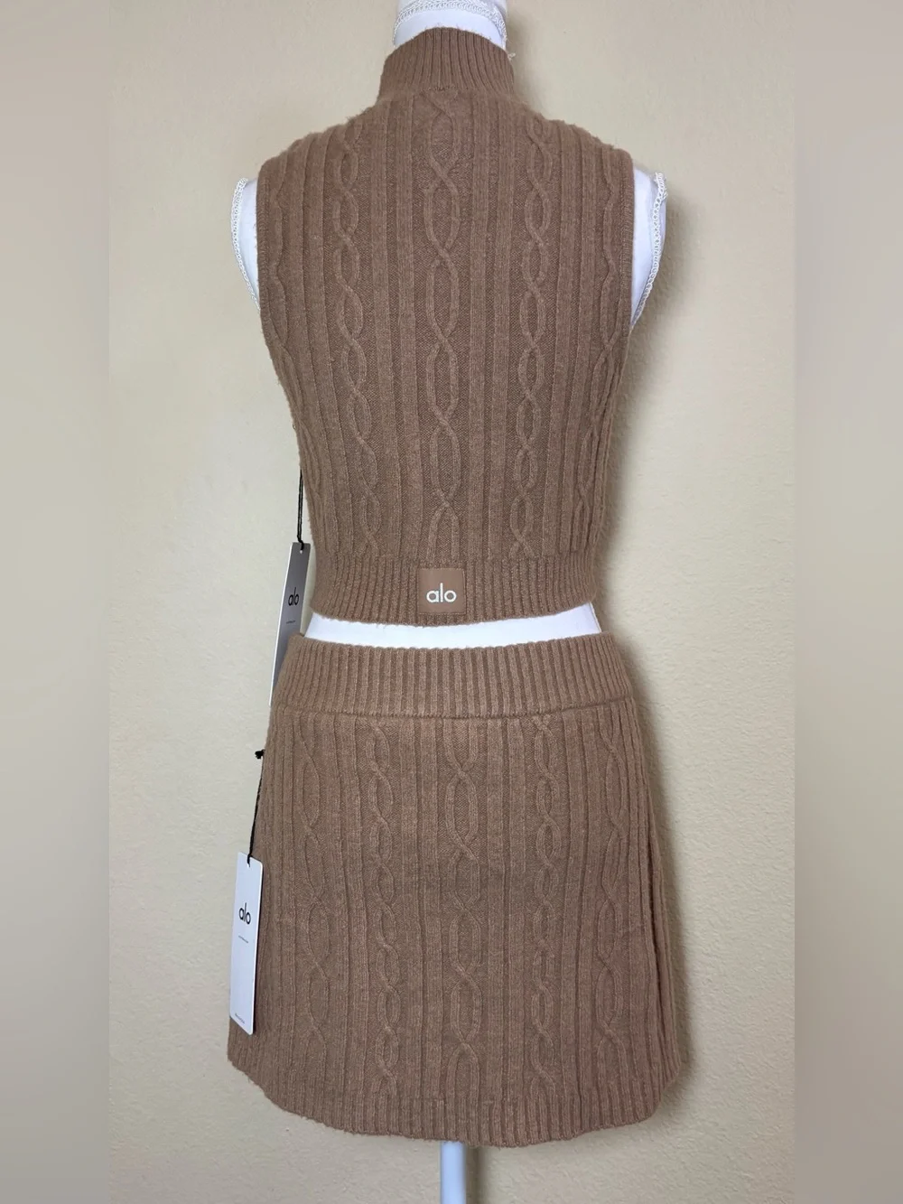 Alo Set - Cable Knit Winter Bliss Mock Neck Tank + Mini Skirt Toasted Almond NWT